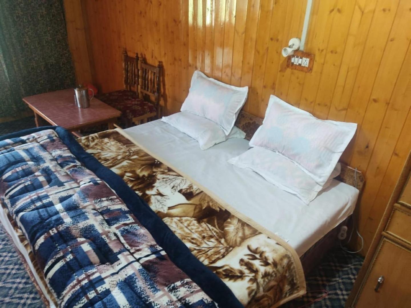 Roseland Cottage , グルマルグ エクステリア 写真
