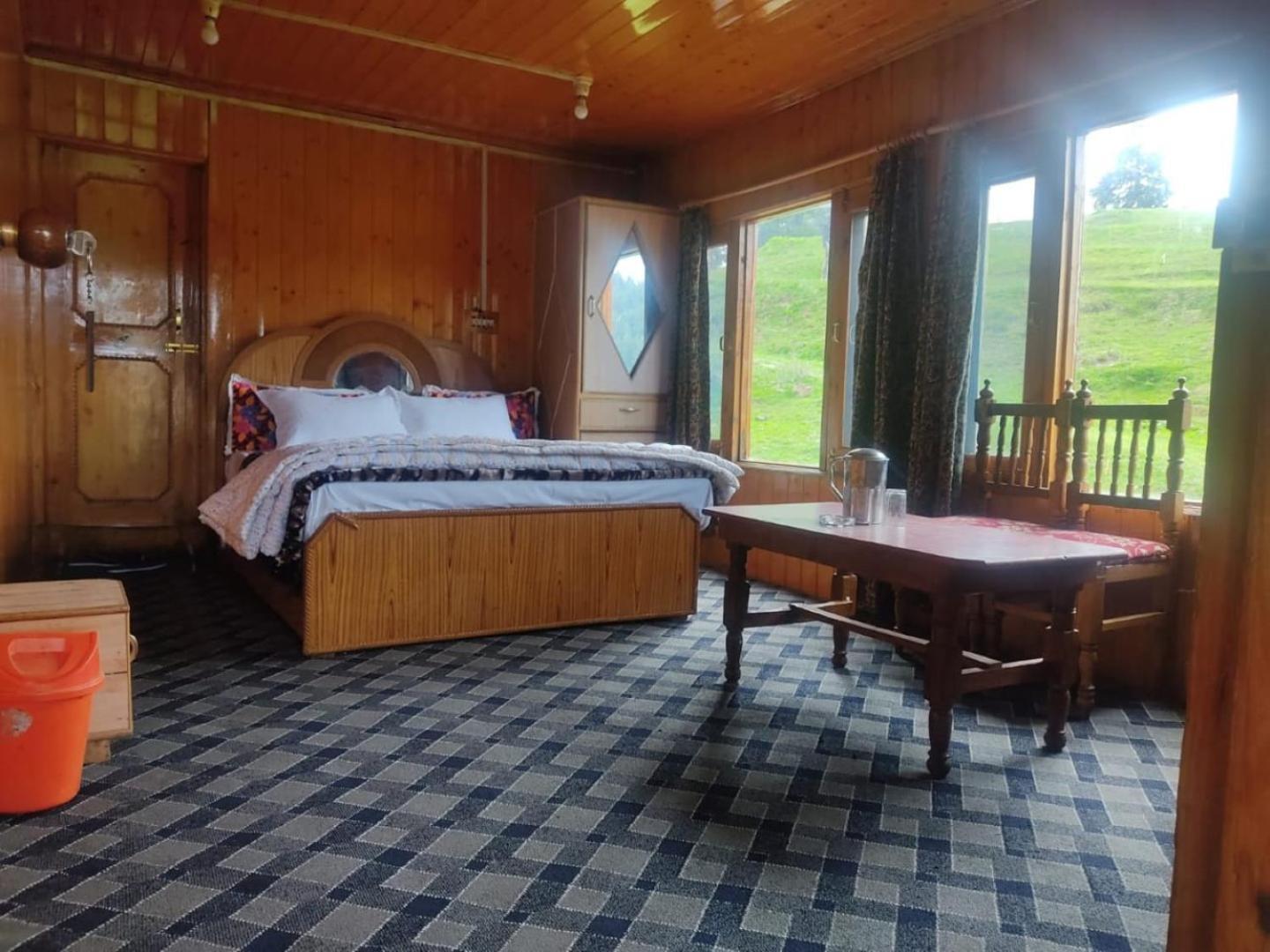 Roseland Cottage , グルマルグ エクステリア 写真